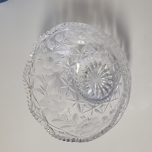 Vintage pedestal crystal bowl frosted rose collection etched cut crysta… - Picture 3 of 8